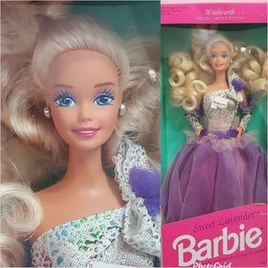NRFB 1992 Woolworth Special Edition Barbie